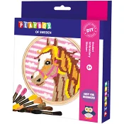 Pysselset Broderi Playbox.