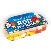 Tärnad ost i olja Paprika 100g ICA.