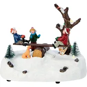 Barn i snön Julby Markslöjd.