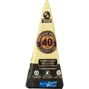 Parmigiano Reggiano 40m Gran Cru 300 g Montanari &amp; Gruzza.