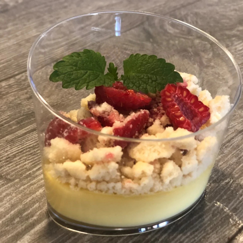 Mousserande Passionsfruktspannacotta
