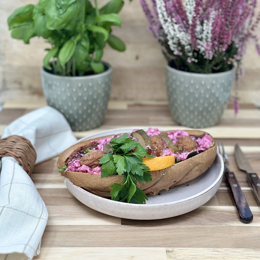 Baguette med köttbullar