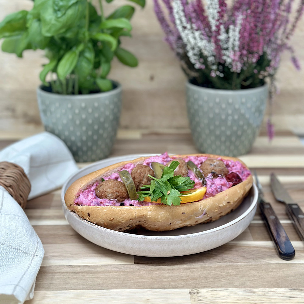 Baguette med köttbullar