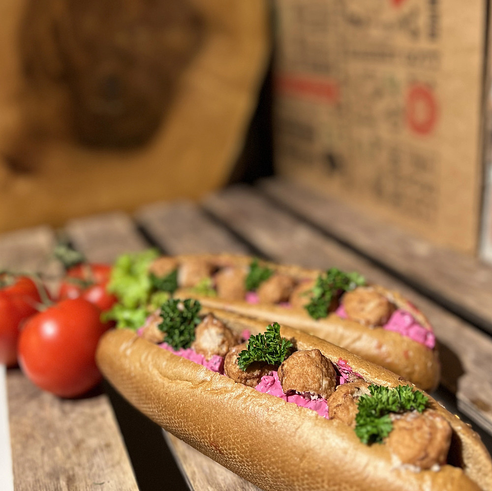 Köttbullebaguette