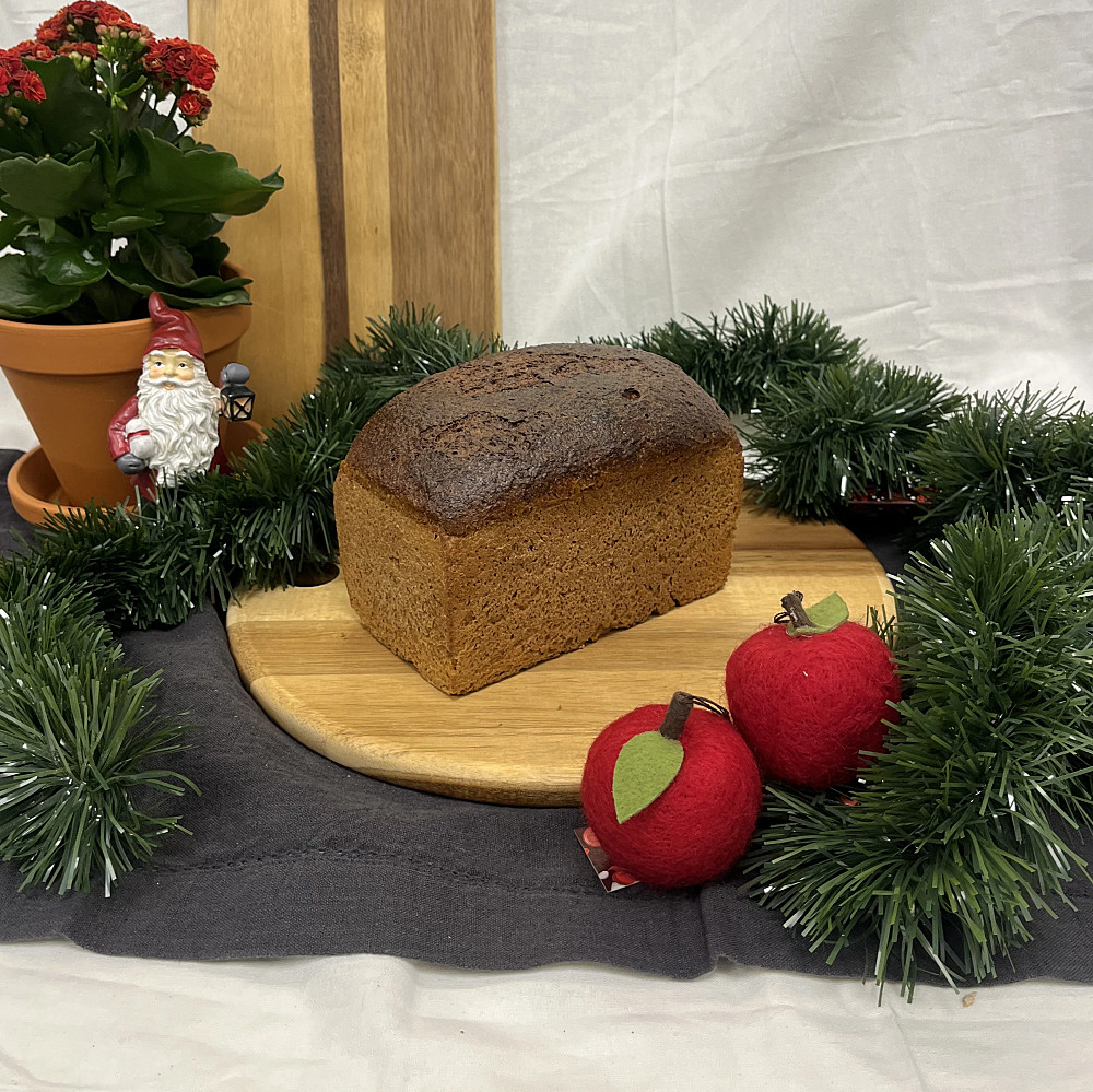 Ett mustigt bröd i juletid bakat på kaffe.