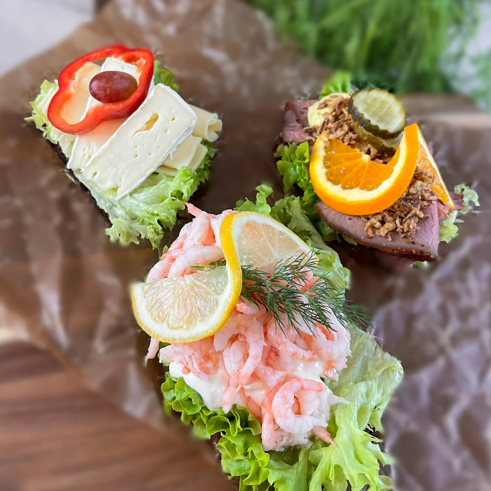 Smörrebröd 3-pack - Rostbiff/Ost/Räka