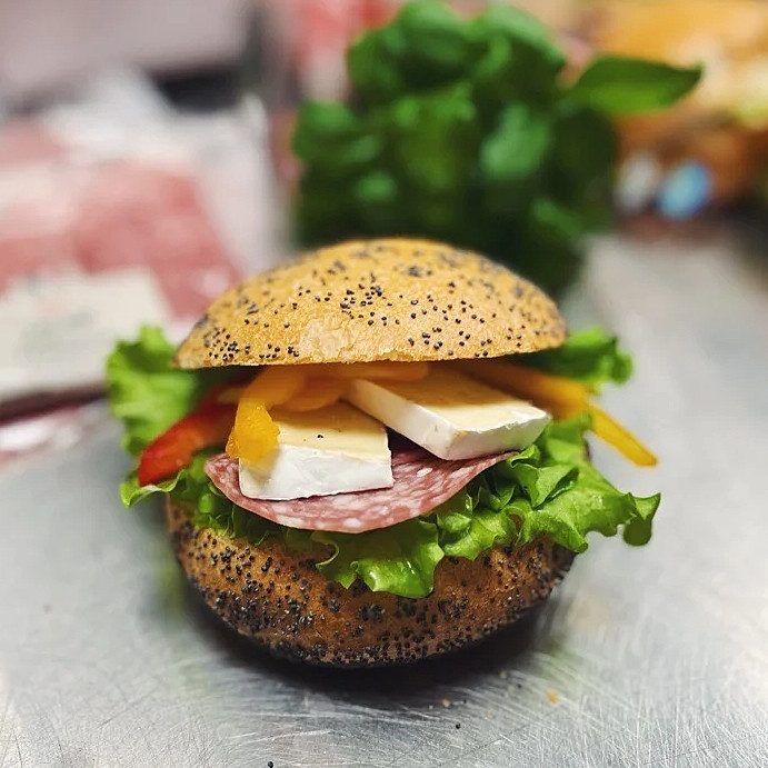 Salami & brie fralla