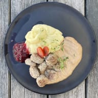 Köttbullar med potatismos