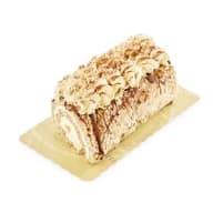 Klassisk budapeststubbe med mandelmaräng, grädde, mandariner och chokladdroppar.