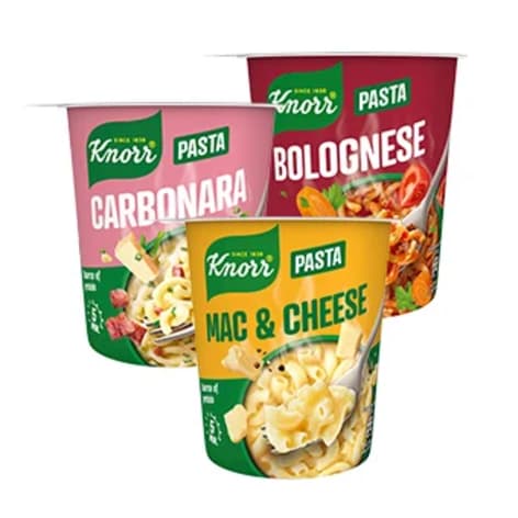 Tre kartonger med Knorr Snackpot i smakerna Carbonara, Bolognese och Mac and cheese.