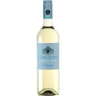 Flaska alkoholfri Riesling från Carl Jung med etikett och skruvkork.