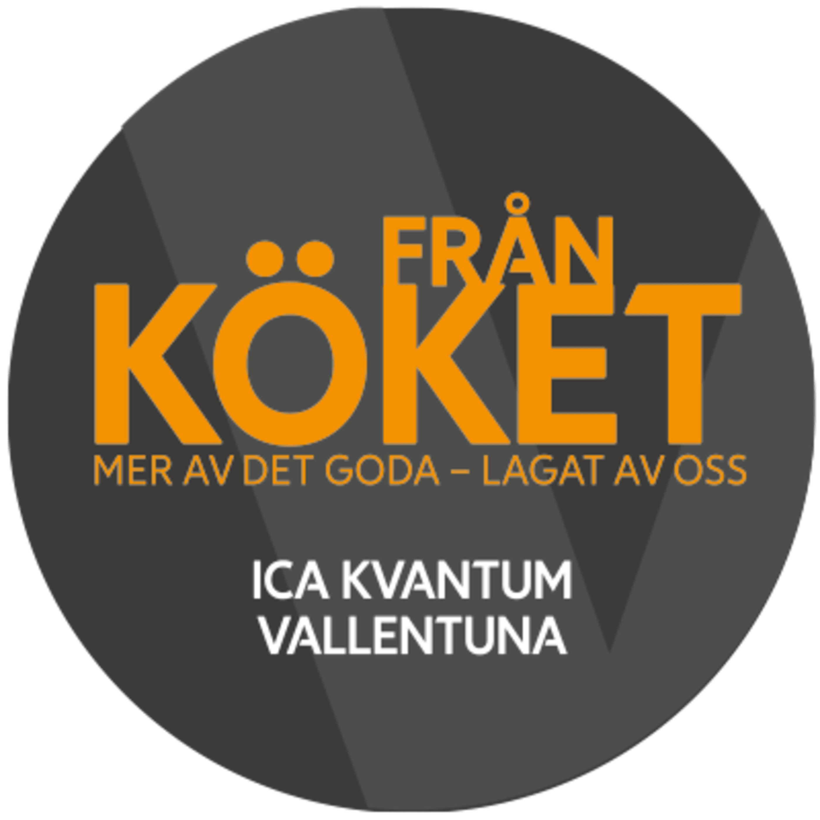 En rund logotyp med text som säger "Från köket" och "ICA Kvantum Vallentuna".