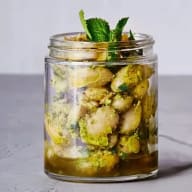 Burk med pesto och bönor