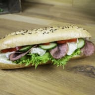 Baguette Salami & Brie