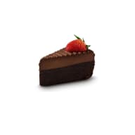 Tårtbitsformad bakelse med chokladbotten och chokladmousse dekorerad med en halv färsk jordgubbe.