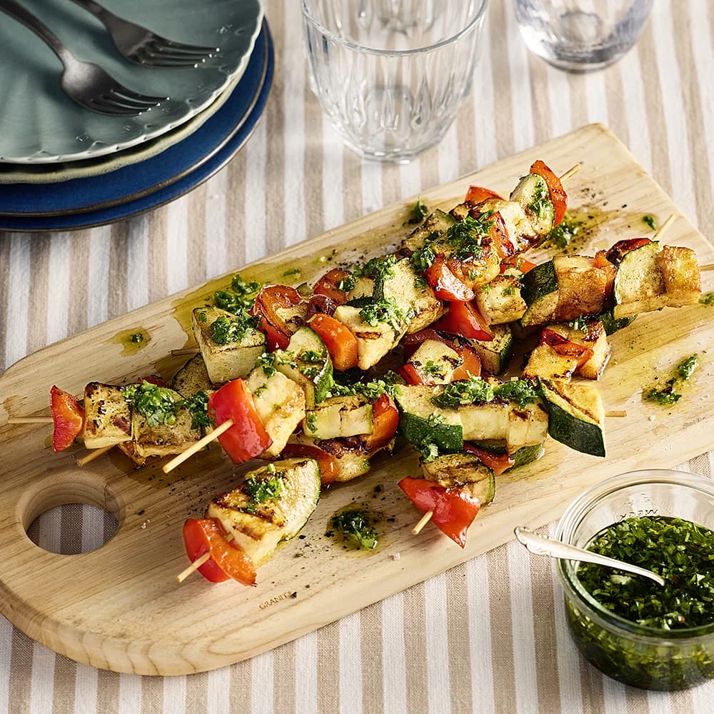 Grillostsspett med persilja och chili