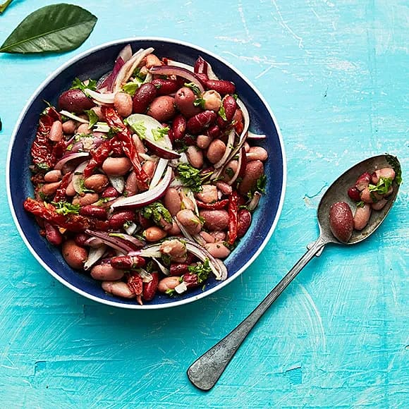 Oliv- och bönsallad