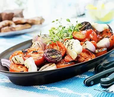 Fläskkarré med ljummen tomatsallad