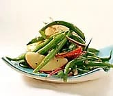 Sallad med senapsvinägrett