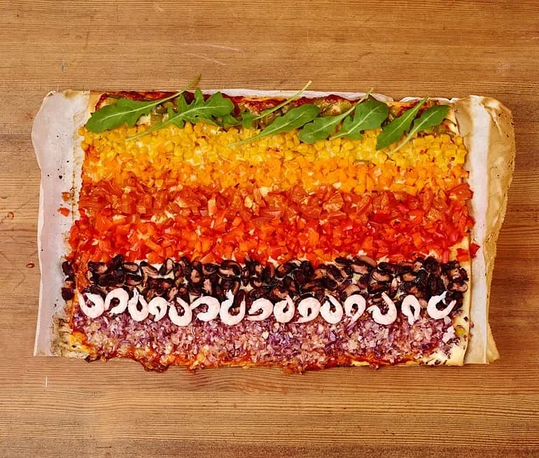 Regnbågspizza