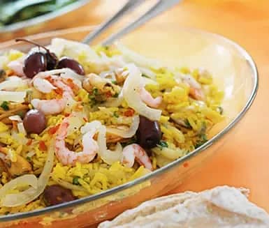 Paellainspirerad skaldjurssallad