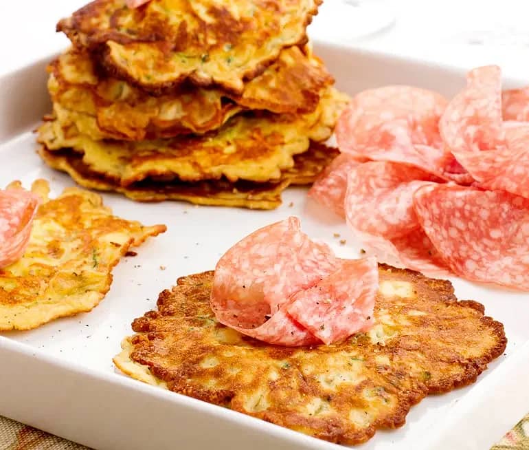 Zucchiniplättar med riven birger jarl