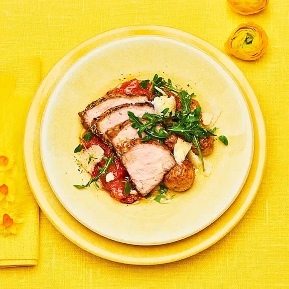 Rapsgriskarré med tomat och parmesan