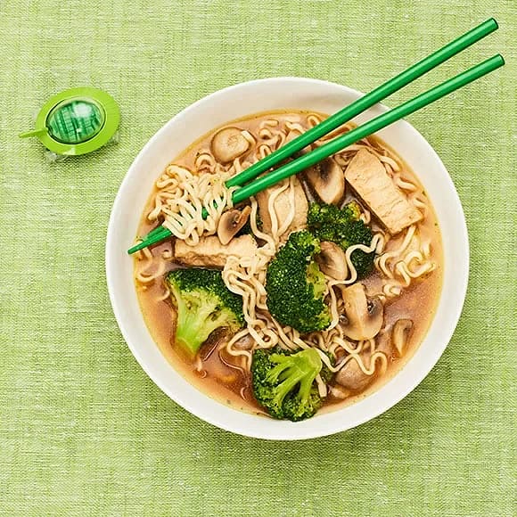 Vegoramen med Quornfiléer och broccoli