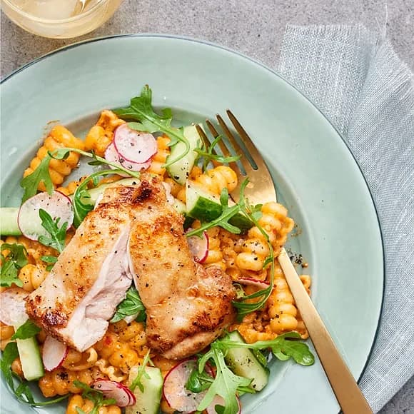 Kycklingsteak med röd pastapesto