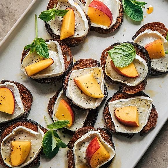 Chèvre biscuits med persika och honung