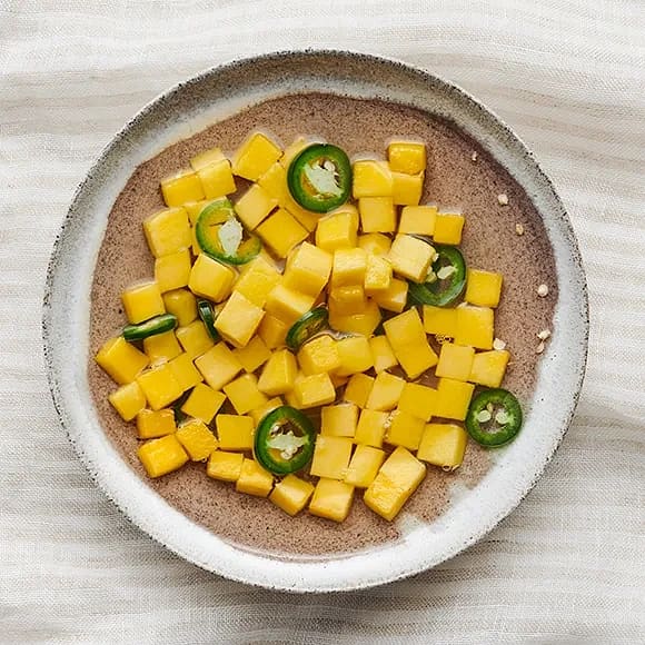 Picklad mango med jalapeño