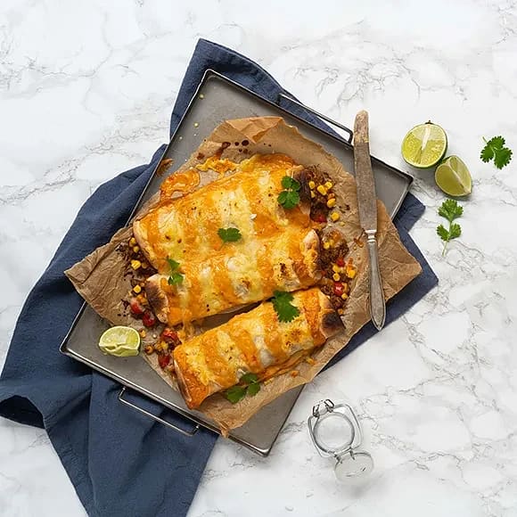 Enkla enchiladas med paprikaost