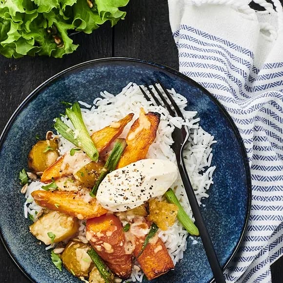 Rostade gulbetor och morötter med hummus