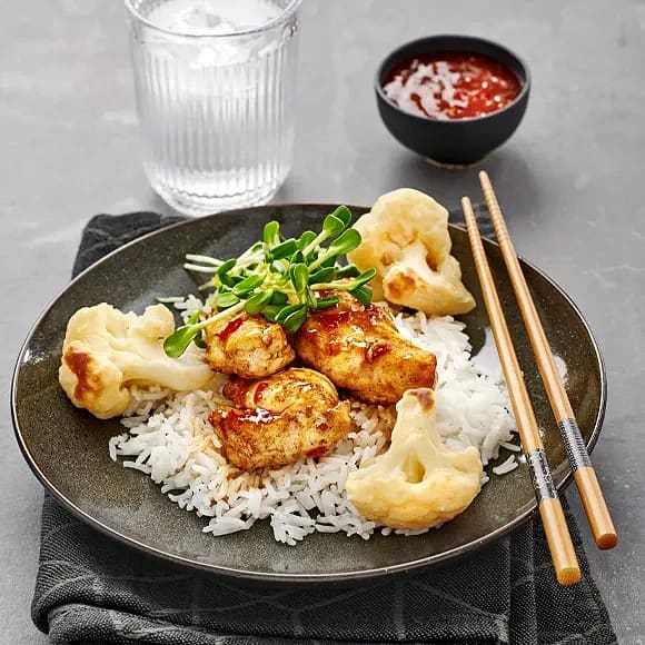 Sticky chicken med blomkål