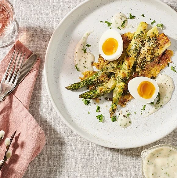 Prästostrostad sparris och morötter med Nobisdressing