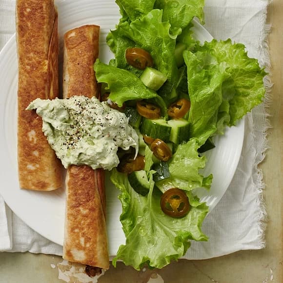 Taquitos med linser- och solrosfrön