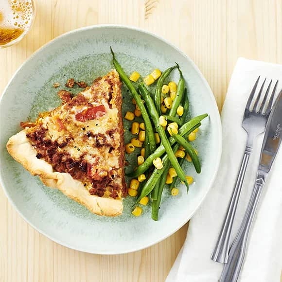 Tacopaj med sojafärs och syrlig bönsalsa