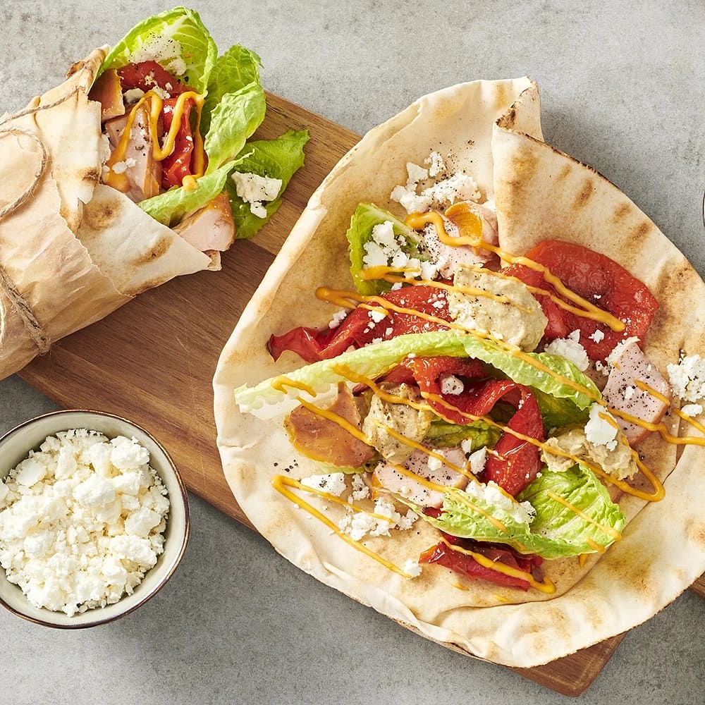 Libarulle med potatishummus, rostad spetspaprika och fetaost