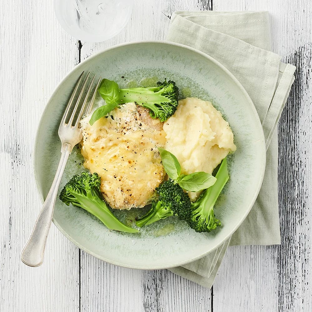 Basilikagratinerad torsk