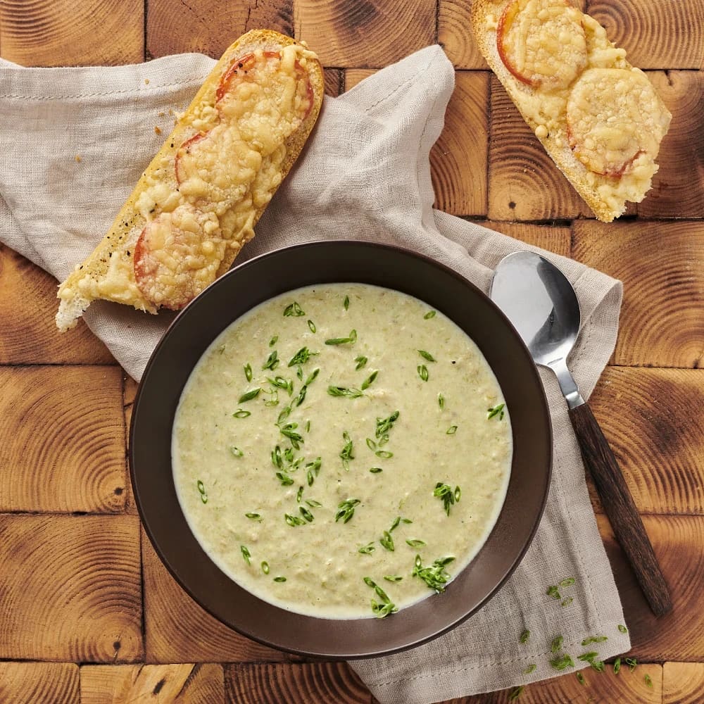 Svampsoppa och varma baguetter