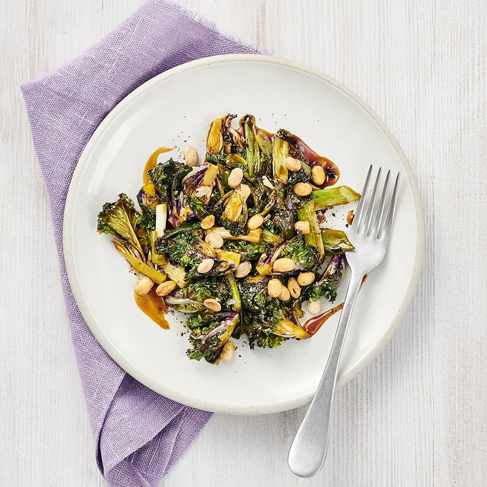 Vitlöksstekta flower sprouts med teriyakisås