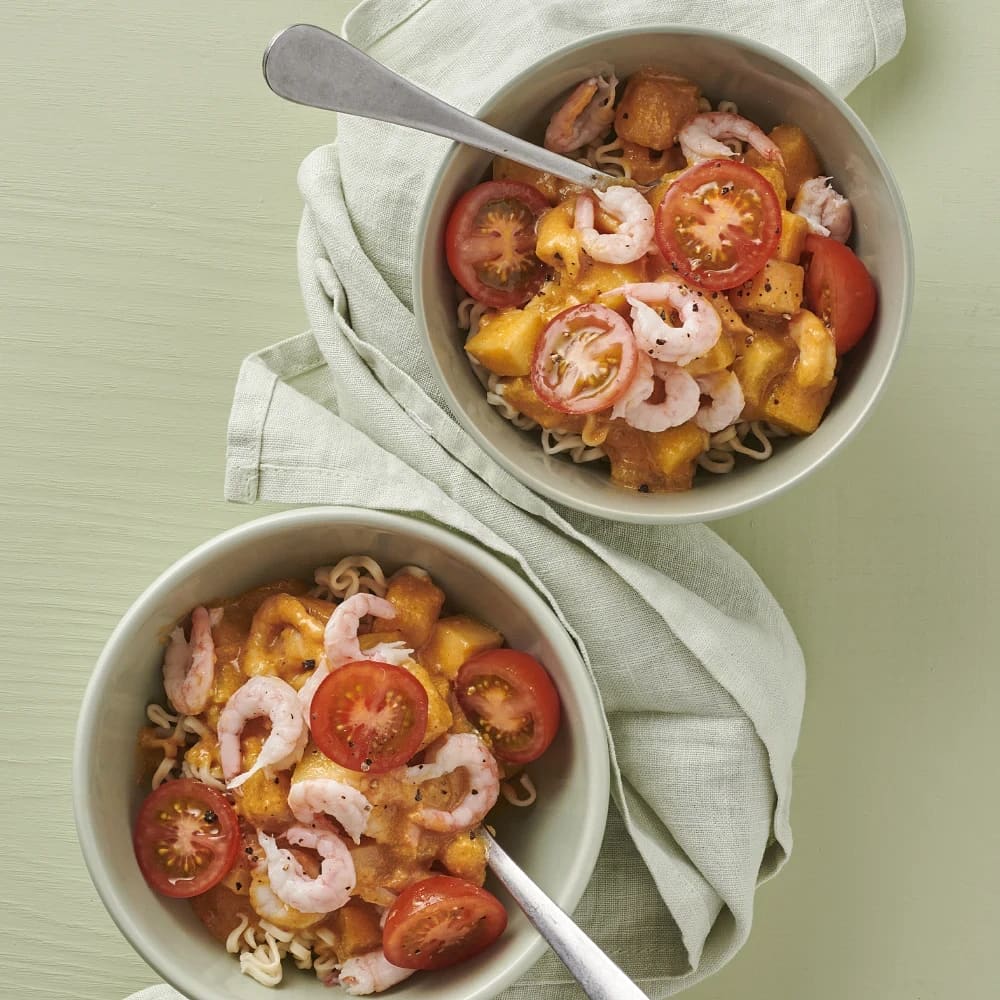 Räkor i massaman curry med nudlar