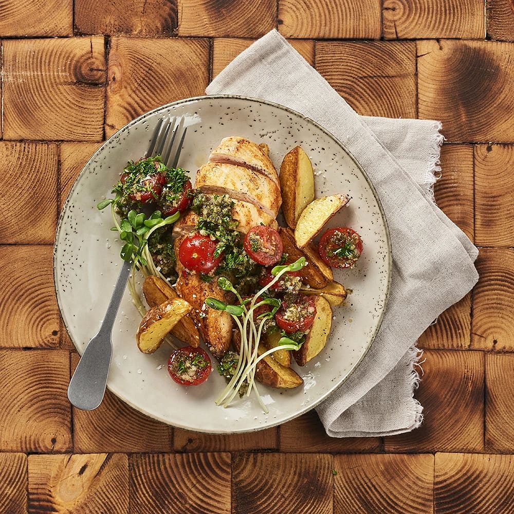 Kryddstekt kyckling med chimichurrisallad