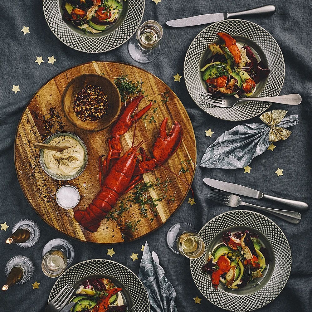 Hummersallad med mango och parmesansås