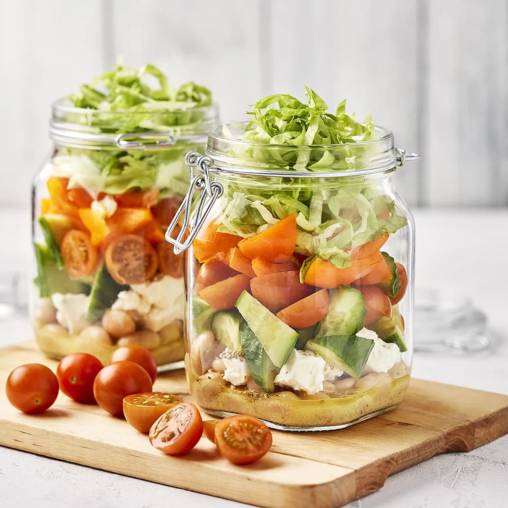 Fetaostsallad med paprika och bönor