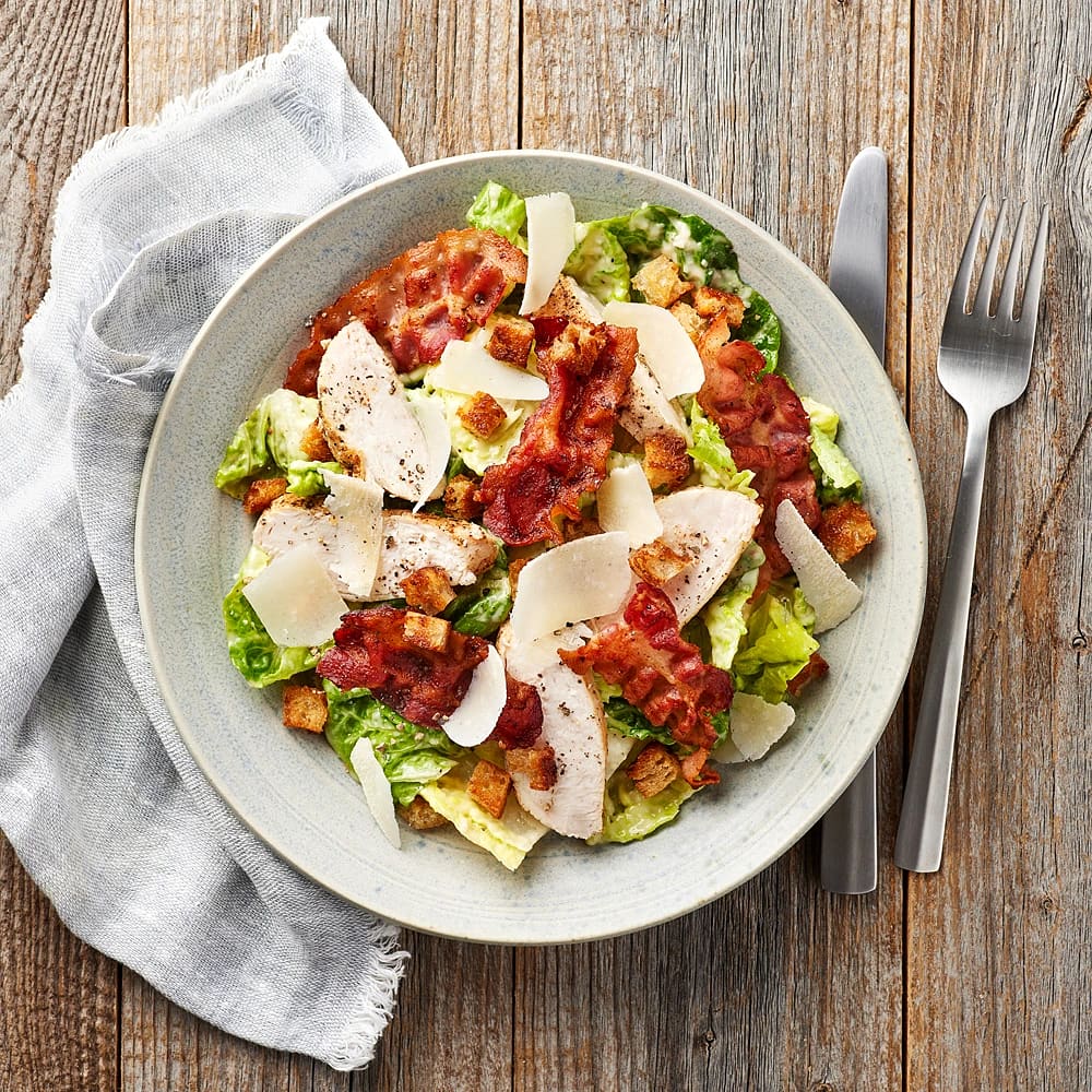 Caesarsallad med kyckling och bacon-image