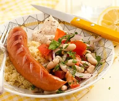 Grillad bratwurst med bönsallad tabbouleh