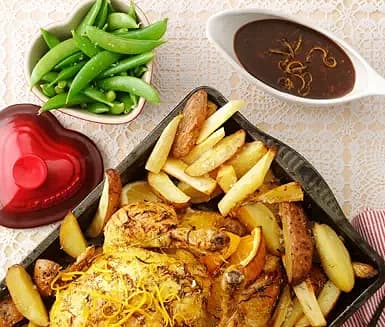 Helstekt kyckling med glögg- och apelsinsås