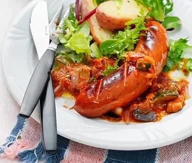 Stekt korv med ratatouille och timjansenap