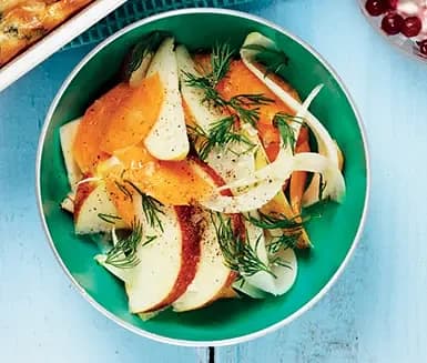 Syrlig äppelsallad